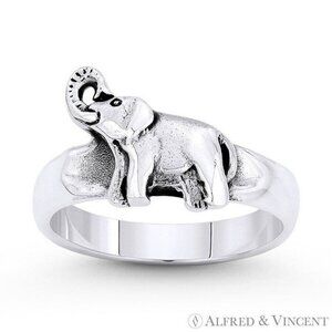 Trumpeting Elephant Animal Totem Charm Ring in .925 Sterling Silver - Size 5